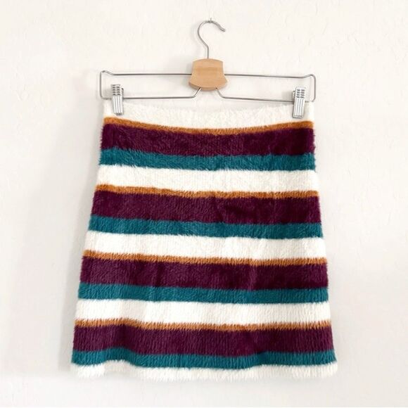 NWT Free People Ciara Sweater Mini Skirt / Fig Jam Combo Size M - Picture 4 of 14